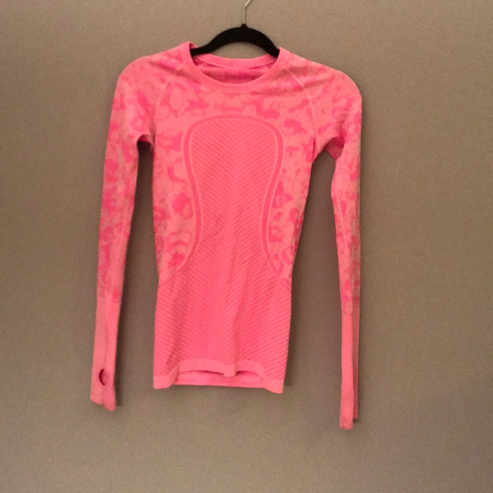 Lulu lemon log sleeve